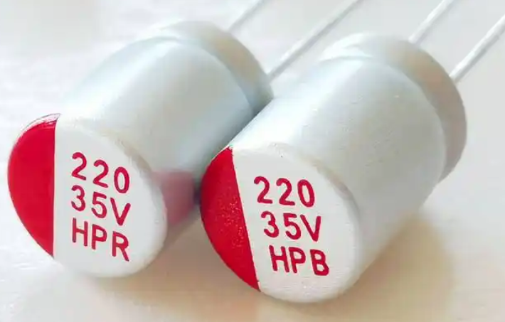 固態(tài)電容的性能特點(diǎn)有哪些？